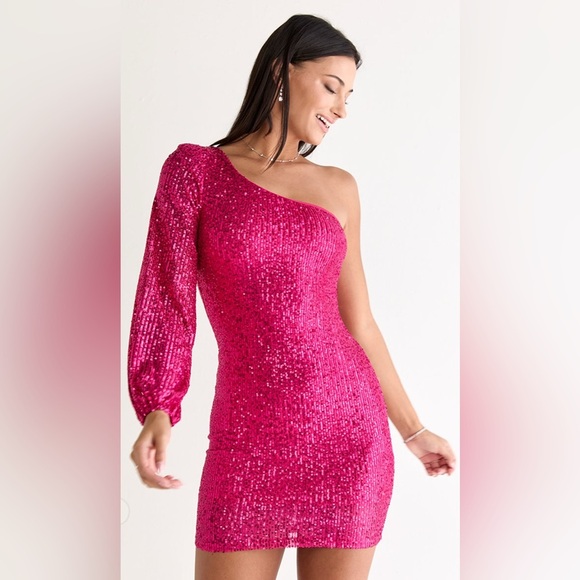 Crystal Doll Dresses & Skirts - Crystal Doll NWT Size M Pink Sequin Kendell One Shoulder Long Sleeve Mini Dress